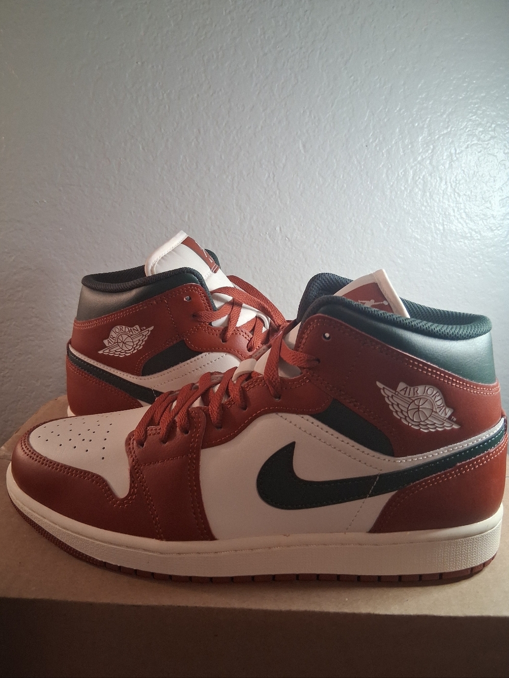Nike Air Jordan 1